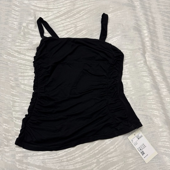 Top - Picture 4 of 4